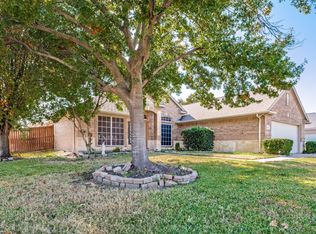 1408 Pierron Dr, Arlington, TX 76002