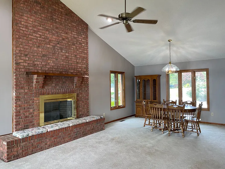 8966 Holdsclaw Rd — Photo 9