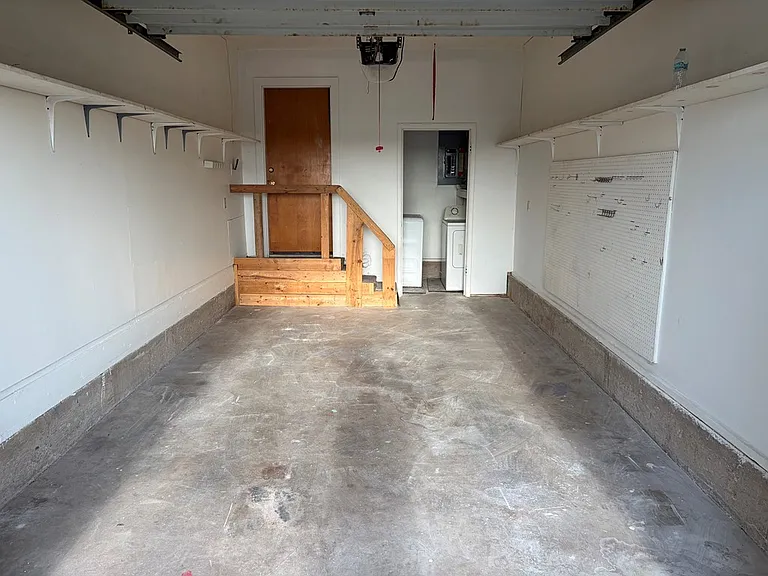 604 Steakley St — Photo 21