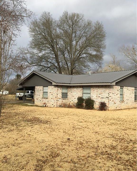 1st image of 695 Chaco Ave