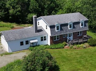 154 West St, Barton, VT 05822