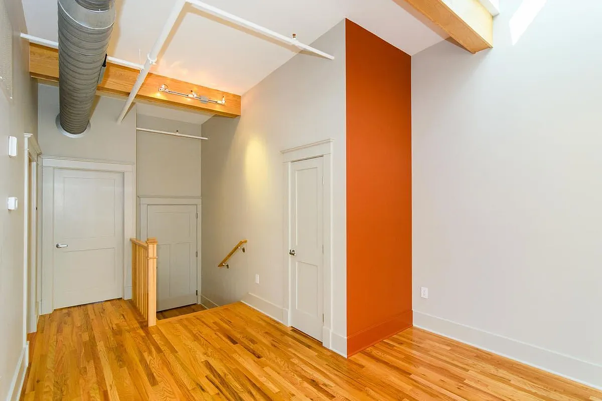 Building Photo - 37 Biltmore Ave #301