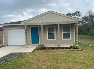 2501 16th St, Hempstead, TX 77445