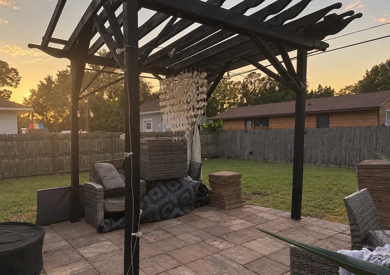 3 bed, 1124 sqft, $2,000 — Photo 3