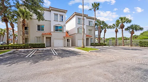11023 Legacy Ln Photo 1