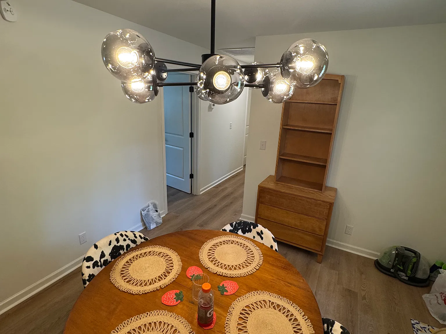 4 bed, 1476 sqft, $800 — Photo 2