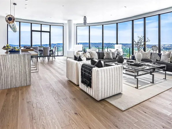 838 Avenue Square NE #2602, Bellevue, WA 98004