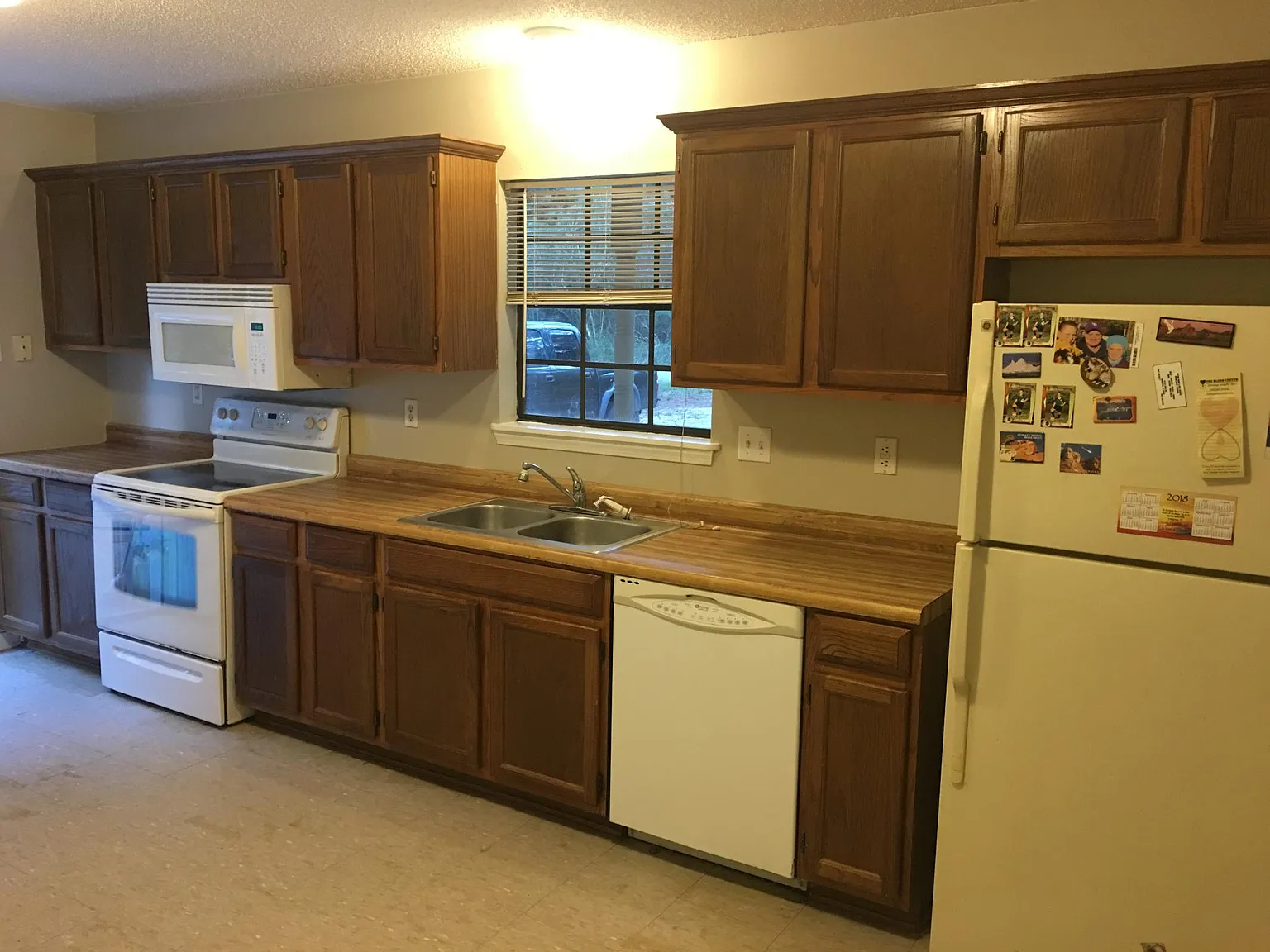 15145 Pine St — Photo 3