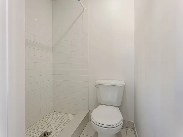 Berkeley St — Photo 11