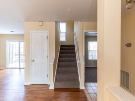 Ashworth Woods Apartments, One Bedroom