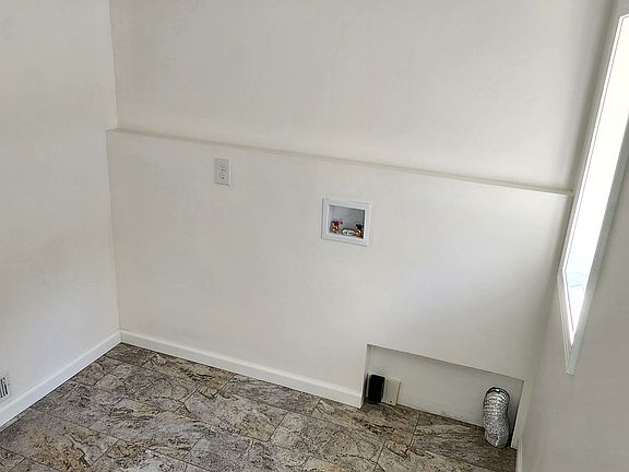 4th image of 441 Long Shoals Rd