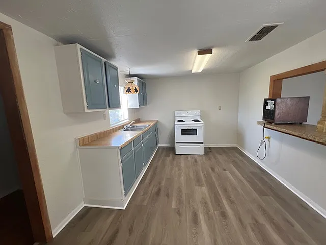 9507 Union Grove Rd — Photo 3