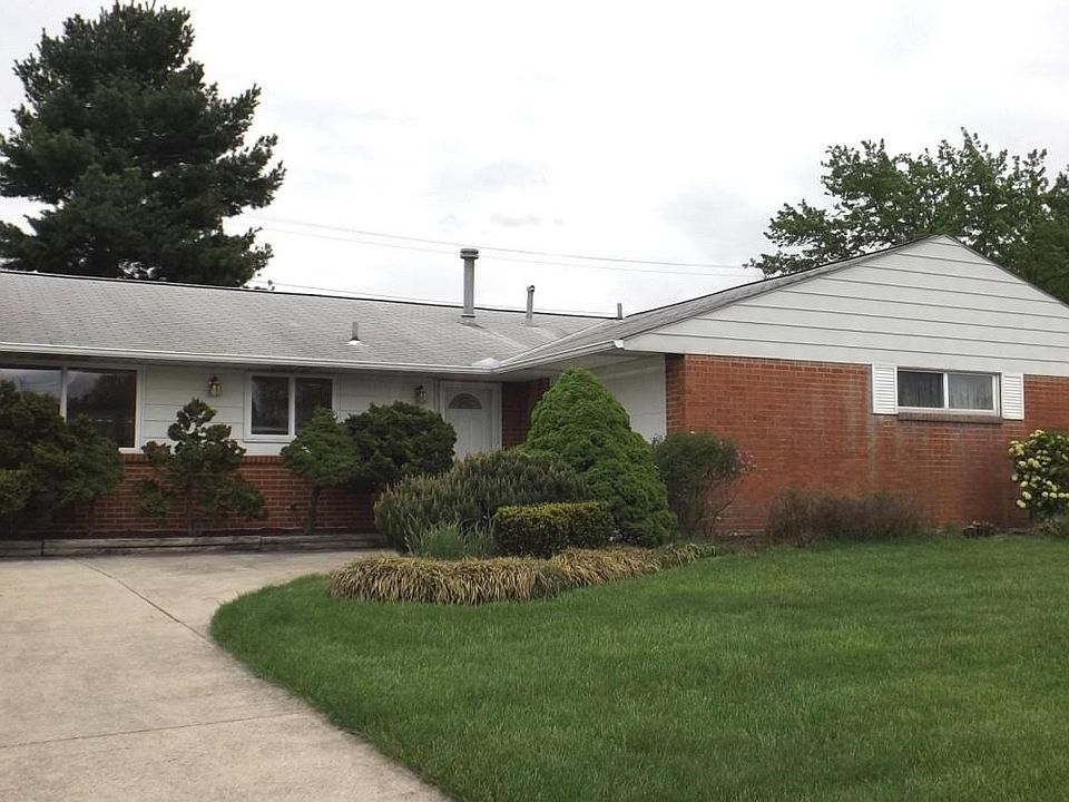 1st image of 1588 Marvin Dr