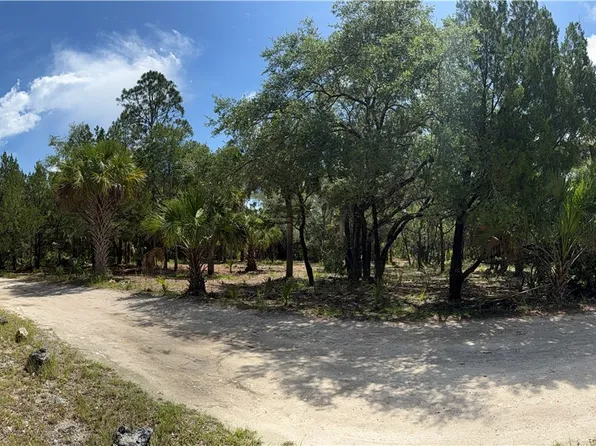 11345 N Moonlight Ter, Inglis, FL 34449