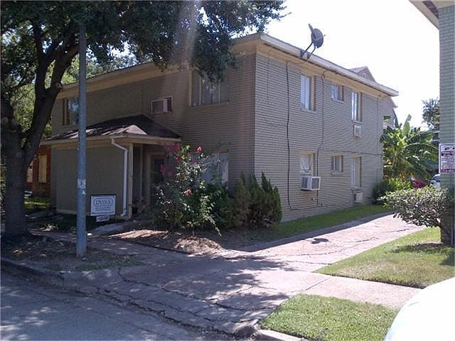 1st image of 601 W Saulnier St APT 2
