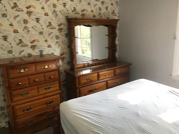 4th image of 2276 McGraws Run Rd
