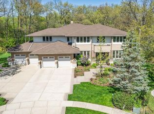 13001 Ravine Dr, Lemont, IL 60439