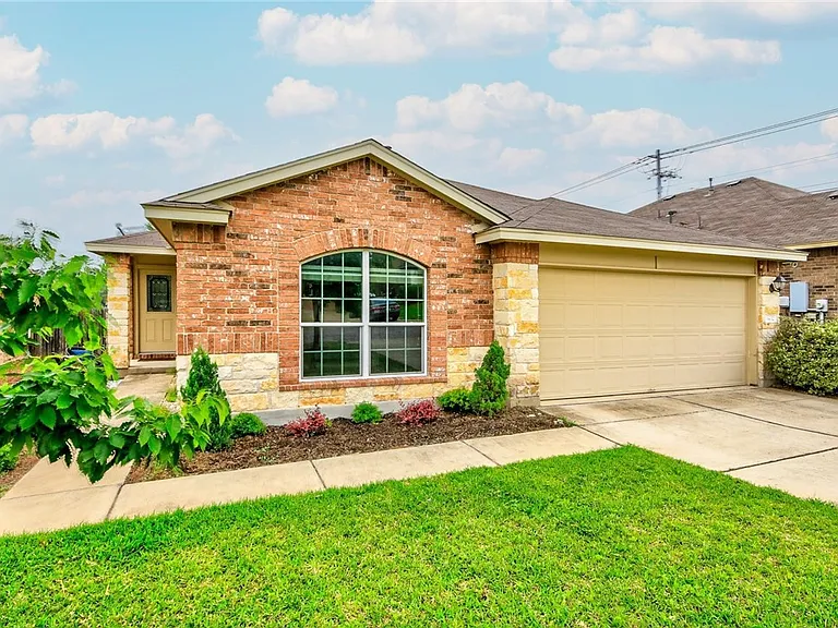 1432 Biscuit Dr — Photo 1