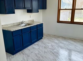 2933 N Weil St, Milwaukee, WI 53212