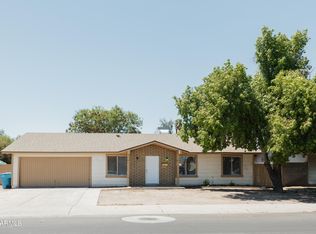 8621 W COLUMBUS Avenue, Phoenix, AZ 85037