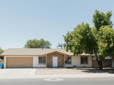 8621 W COLUMBUS Avenue, Phoenix, AZ, 85037