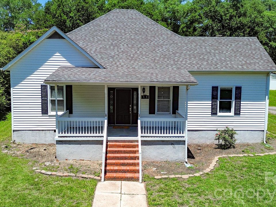1st image of 638 W Main St