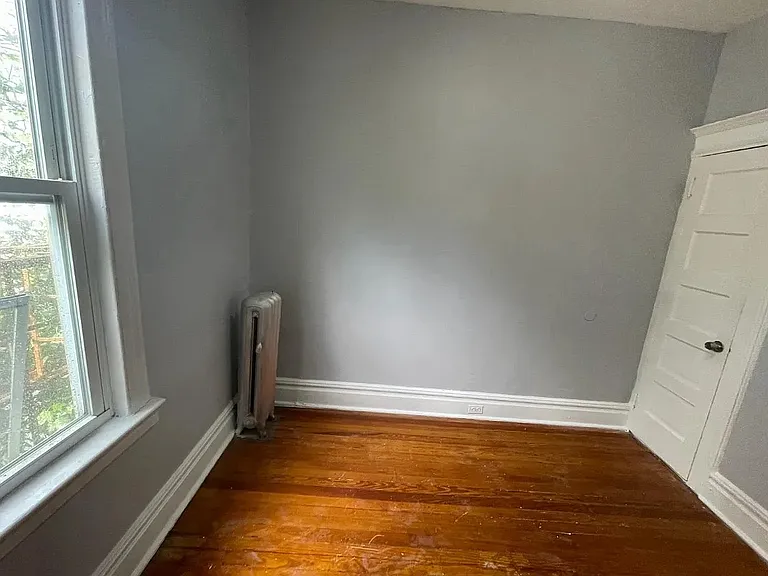 21 Vail St #3R — Photo 4