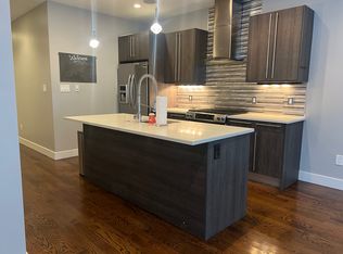 138 Race St APT C, Philadelphia, PA 19106