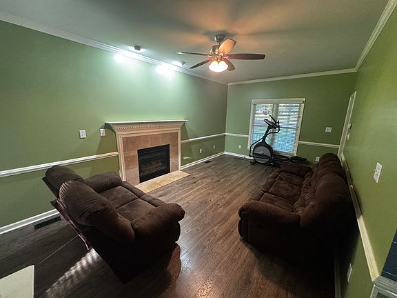 4th image of 2036 Stoneglen Ln