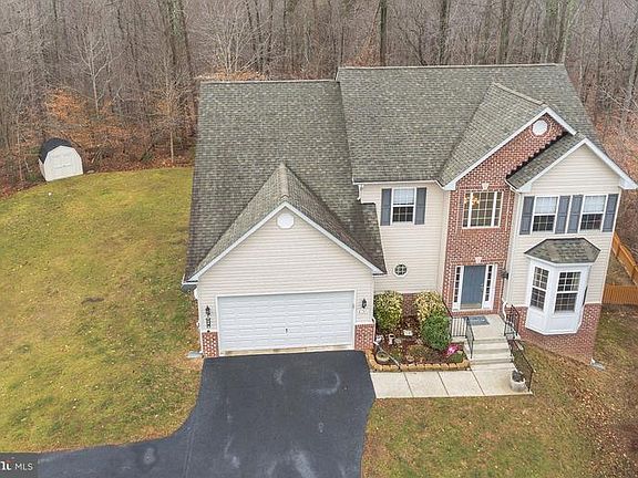 3rd image of 2701 Carrington Ct