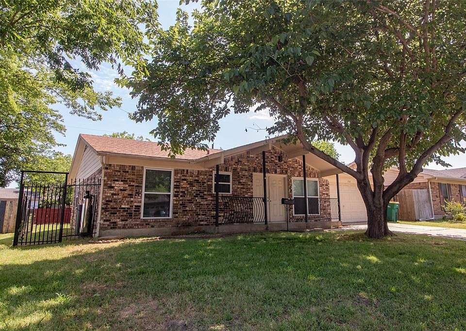 1st image of 738 Price Dr