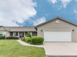 3075 Four Mile Rd NW, Grand Rapids, MI 49544