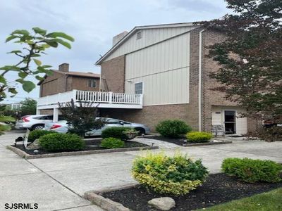 28 N Washington Ave #B, Margate City, NJ, 08402