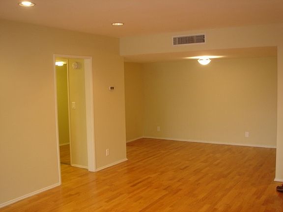 4th image of 11832 Kiowa Ave APT 8