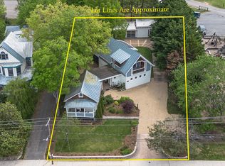522 Taylor St, Lexington, VA 24450