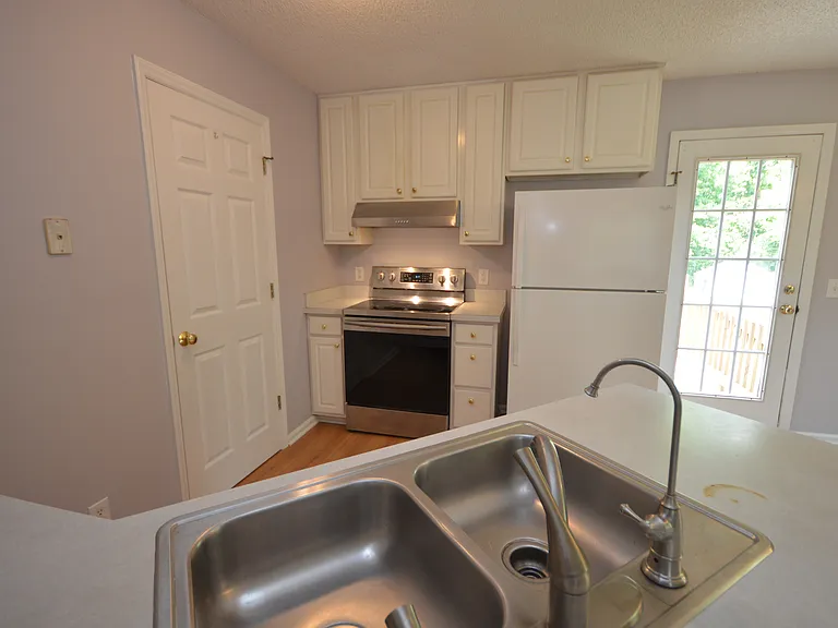 5725 Stone Crystal Dr — Photo 29