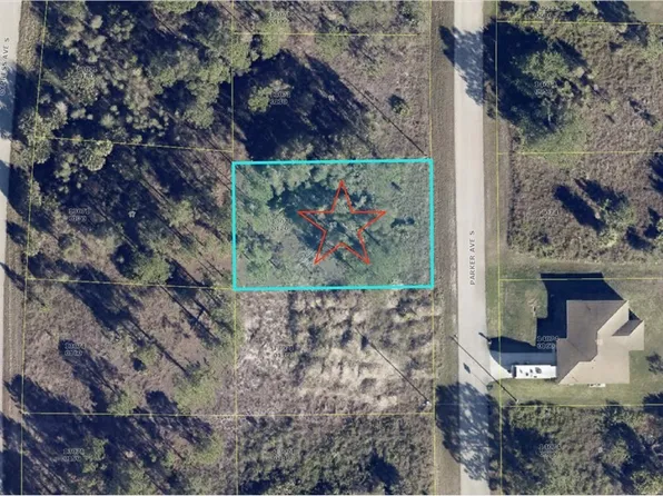 634 Parker Ave S, Lehigh Acres, FL 33974