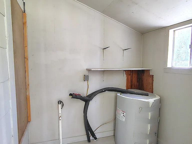 65 Rock Hill Rd — Photo 19