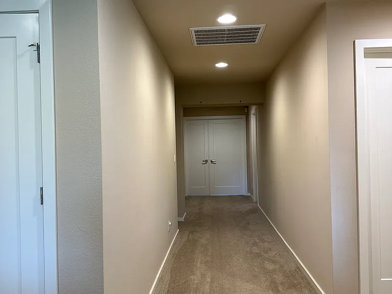 16538 SE 46th Ct — Photo 21