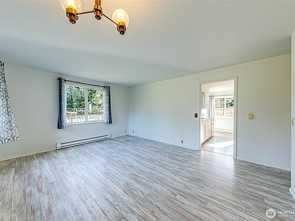 5th image of 1520 Scrivner Road