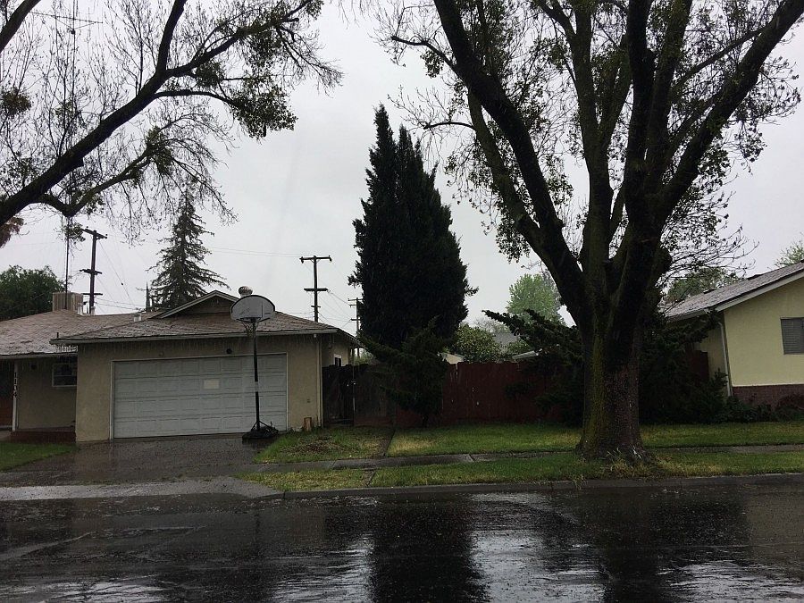 2nd image of 1104 El Vecino Ave