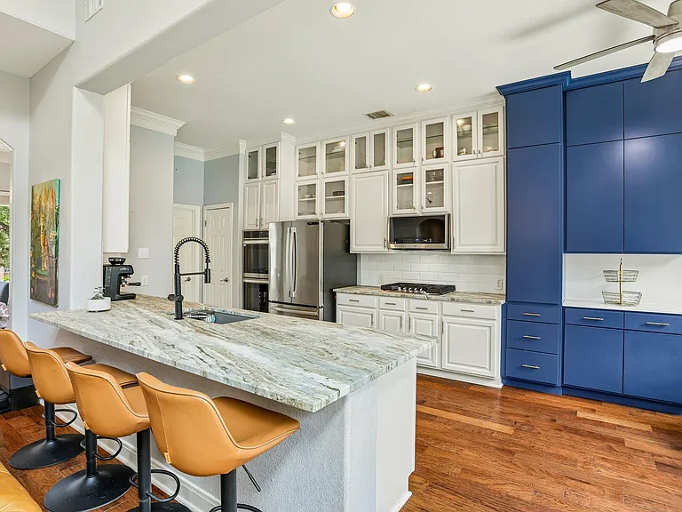 11937 Portobella Dr — Photo 5