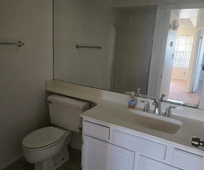 1905 E University Dr #102 — Photo 11