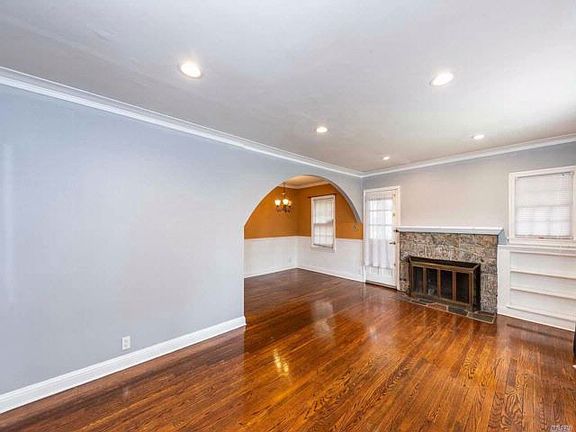 3rd image of 62 Buckingham Pl