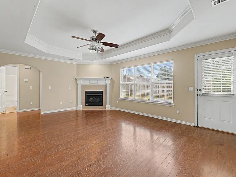 3801 SW Carriageway Ave — Photo 3