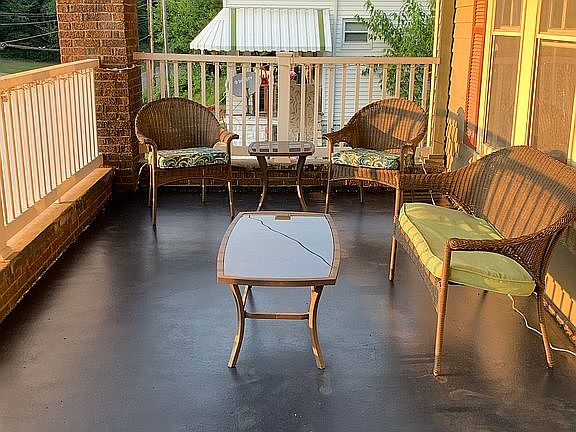 2nd image of 199 Mulberry Ave