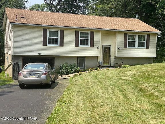 2nd image of 488 Bernadine Dr