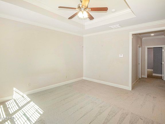 4th image of 12066 Woodhollow Ln