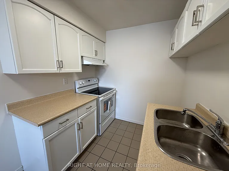 855 Wilson Rd N #205 — Photo 8