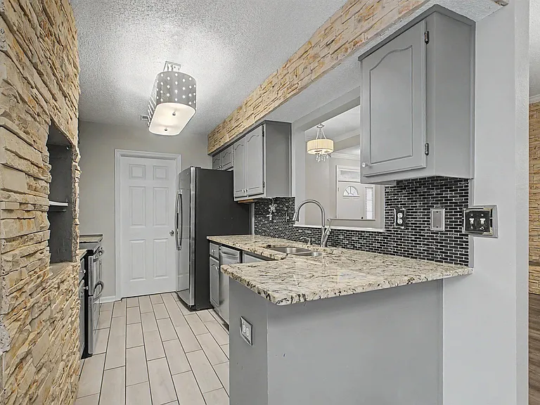 1850 Newman Ln — Photo 24
